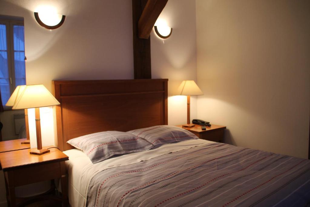 Hotel De L Image Illiers-Combray Δωμάτιο φωτογραφία