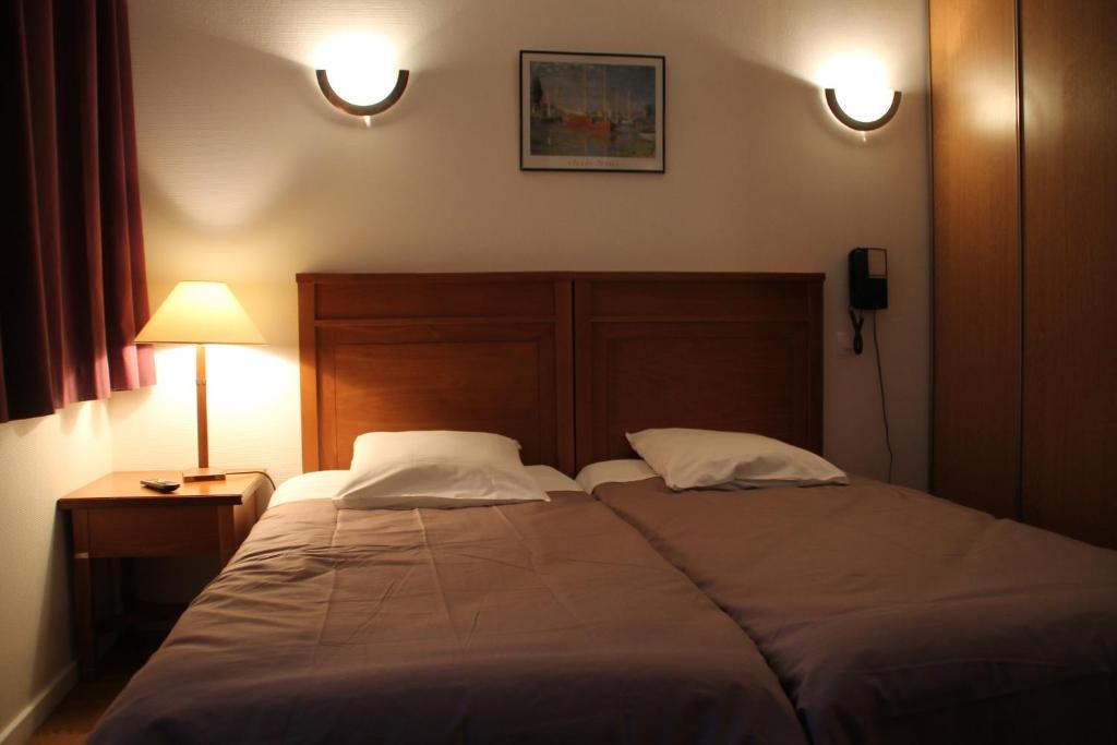 Hotel De L Image Illiers-Combray Δωμάτιο φωτογραφία